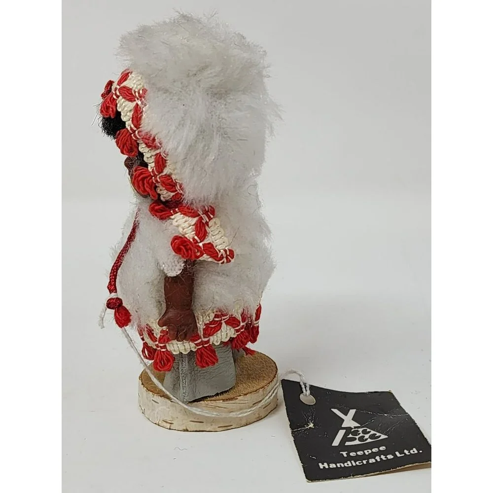 Vintage Teepee Handcrafts Limited Made In Canada Eskimo‎ Doll